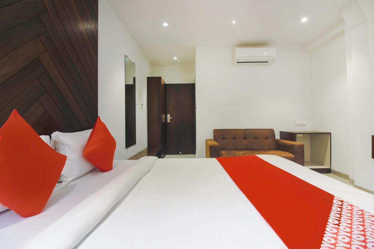 Hotel Flora Suites Mumbai Ngoại thất bức ảnh