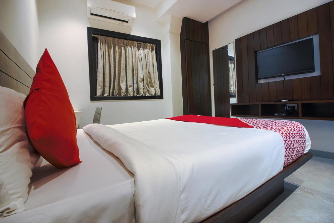 Hotel Flora Suites Mumbai Ngoại thất bức ảnh